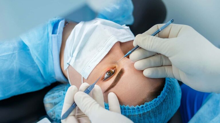 כיצד מבוצע ניתוח קטרקט